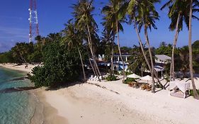 Hotel Batuta Maldives Surf View à Thulusdhoo Exterior photo