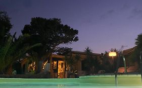 Hotel Luagos Club Lampedusa Exterior photo