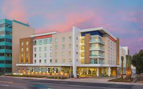 Hampton Inn & Suites Lax El Segundo Exterior photo