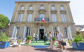 Hôtel Château des Jacobins Agen Exterior photo