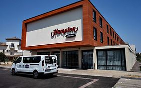 Hotel Hampton By Hilton Toulouse Airport à Blagnac Exterior photo