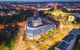 Hotel Doubletree By Hilton Wrocław Exterior photo