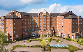 Hotel Doubletree By Hilton Dartford Bridge Exterior photo