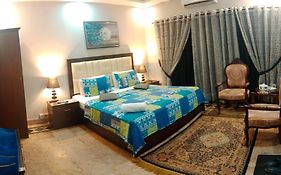Seaview Lodge Guest House Karachi Room photo