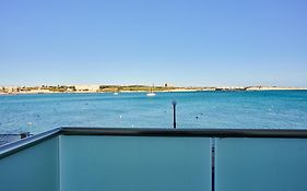 Villa Seafront Townhouse In Birżebbuġa Exterior photo