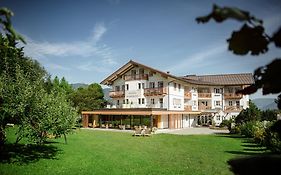 Crystls Aparthotel Flachau Exterior photo