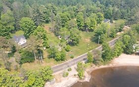 Over The Moon Cottages Mactier Exterior photo