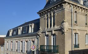 Hotel Castel Jeanson Ay-Champagne Exterior photo