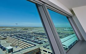 Hotel The Westin Denver International Airport Exterior photo