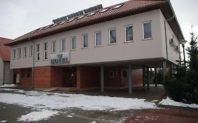 Hotel Pod Zlota Korona Opole Exterior photo