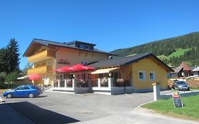 Hotel Landgasthof Alpenblick à Altenmarkt im Pongau Exterior photo