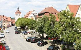 Hotel Gasthof Zum Storch Schlüsselfeld Exterior photo