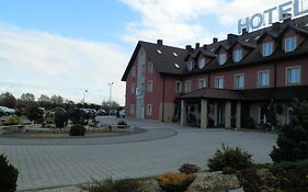 Hotel Fero Express Pokoje Klimatyzowane Ac Cracovie Exterior photo