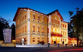 Hotel & Restaurant Waldschloss Passau Exterior photo