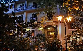 Pelias Hotel Portariá Exterior photo