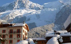 Hotel Aiguille du Midi à Chamonix Exterior photo