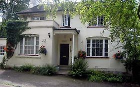 Hotel Bluebell House à Windsor Exterior photo