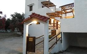 Aeolos Hotel Apartments Gythio Exterior photo