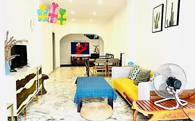 Appartement Convenient Rare House In Central City à Singapour Exterior photo