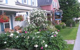 Bed and breakfast Au Coeur De Magog Exterior photo