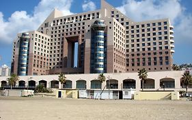 Apartments On The Beach Haïfa Exterior photo