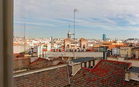 Auberge de jeunesse Hostal Josefina-Gran Via à Madrid Exterior photo