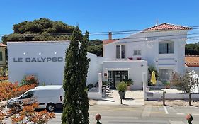 Hôtel le Calypso Hyères Exterior photo