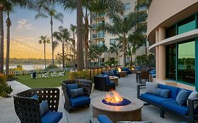 Hotel Newport Beach Marriott Bayview Exterior photo