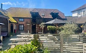 Hotel The Selsey Arms à West Dean Exterior photo