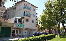 Family Hotel Orfei Nessebar Exterior photo