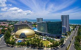 Hotel Pullman Vung Tau Exterior photo