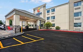 Comfort Inn Mayfield Heights Cleveland East Exterior photo