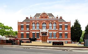 Trafford Hall Hotel Manchester, Trademark Collection By Wyndham Exterior photo