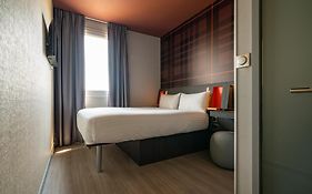 easyHotel Paris Charles de Gaulle Villepinte Tremblay-en-France Exterior photo