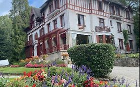 Hotel Logis Bois Joli à Bagnoles de l'Orne Normandie Exterior photo