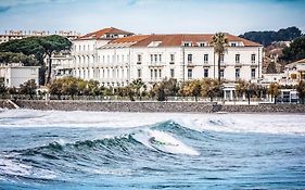 Grand Hôtel des Sablettes Plage - Curio Collection by Hilton+++ La Seyne-sur-Mer Exterior photo