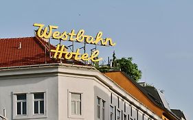 Hotel Westbahn Vienne Exterior photo