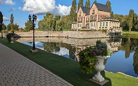 Bed and breakfast Chateau de Quesmy Exterior photo