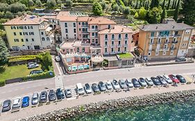 Lake Hotel Ifigenia Torbole Sul Garda Exterior photo