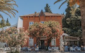 Aparthotel Le Petit Chateau à Bar Exterior photo