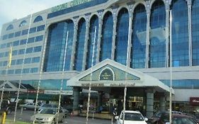 The Centrepoint Hotel Bandar Seri Begawan Exterior photo