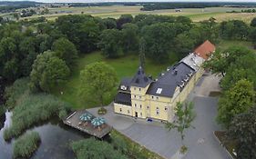 Hotel Palac Lucja Bb à Zakrzów Exterior photo