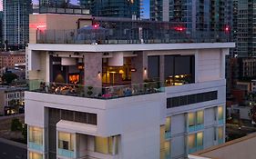 Hotel Courtyard By Marriott San Diego Gaslamp/Convention Center Exterior photo