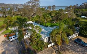 Aparthotel Top Of The Lake Holiday Units à Merimbula Exterior photo