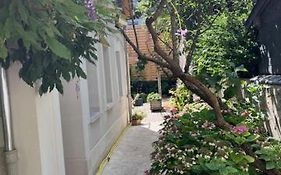 Bed and Breakfast Le Vendome Cote Jardin à Tours Exterior photo