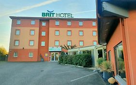 Brit Hotel Confort Montauban Exterior photo