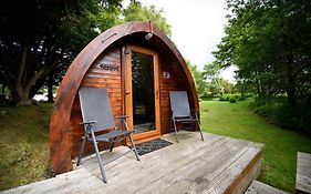 Hotel Dunvegan Camping Pods Exterior photo