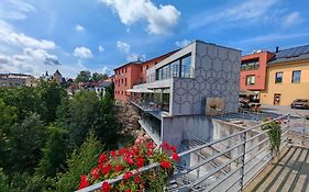 Hotel Rajska Zahrada Nové Město nad Metují Exterior photo