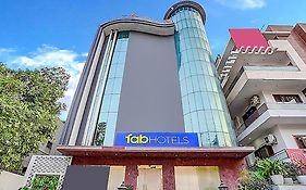 Fabhotel Kaushambi Ghaziabad Exterior photo