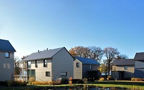 Golden Lakes Village Ardennes Boussu-lez-Walcourt Exterior photo